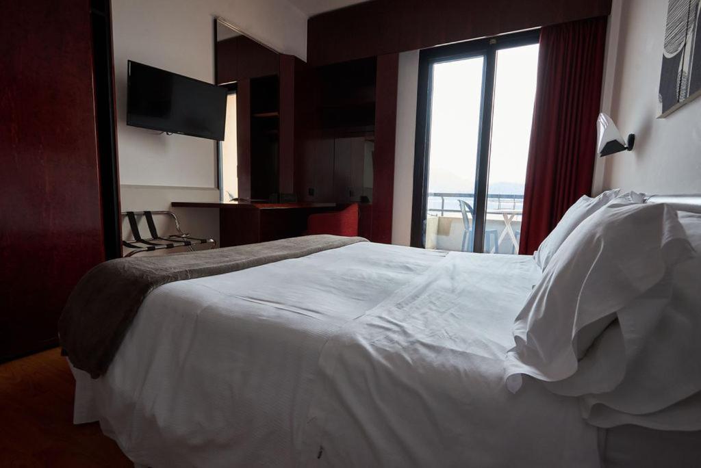 Hotel Concorde Arona Esterno foto
